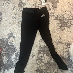 brand new adidas leggings size medium. never worn!!!
